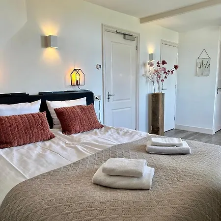 Bed & Breakfast De Stadshoeve Medemblik
