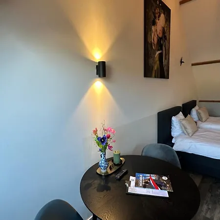 De Stadshoeve Oda ve Kahvaltı