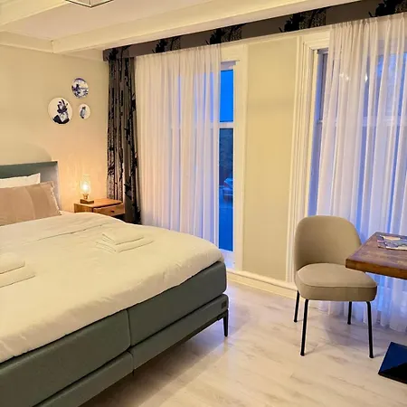 Nocleg ze śniadaniem De Stadshoeve 4*