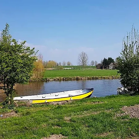 De Stadshoeve Bed and Breakfast Medemblik