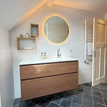 De Stadshoeve Bed and Breakfast 4*