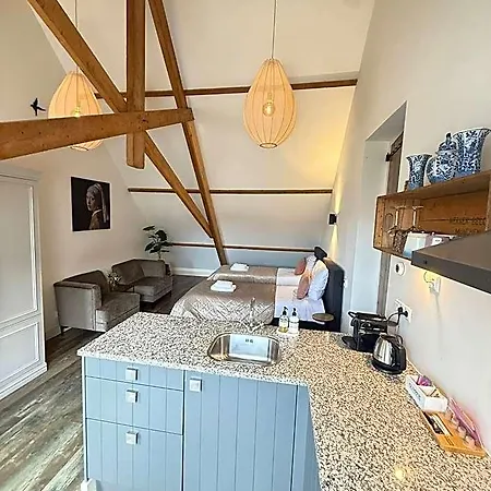 De Stadshoeve Bed and Breakfast Medemblik