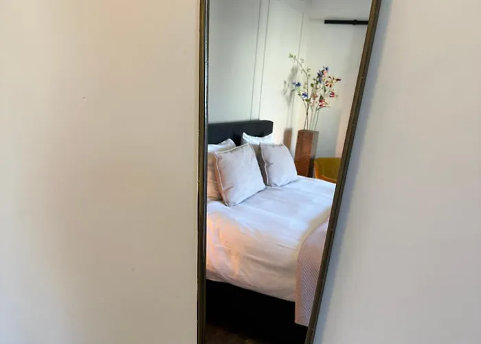 Bed & Breakfast De Stadshoeve 4*