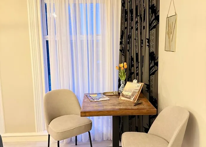 De Stadshoeve Bed & Breakfast Medemblik