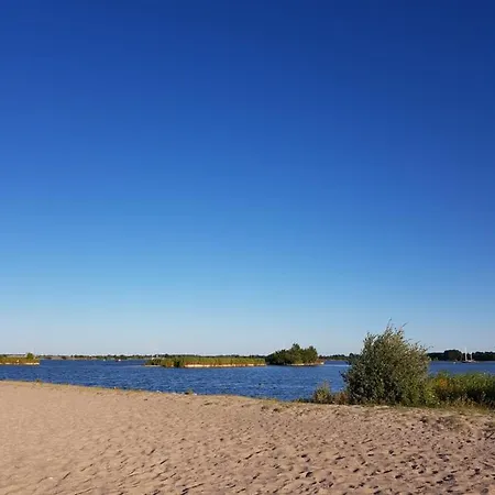 De Stadshoeve 4*