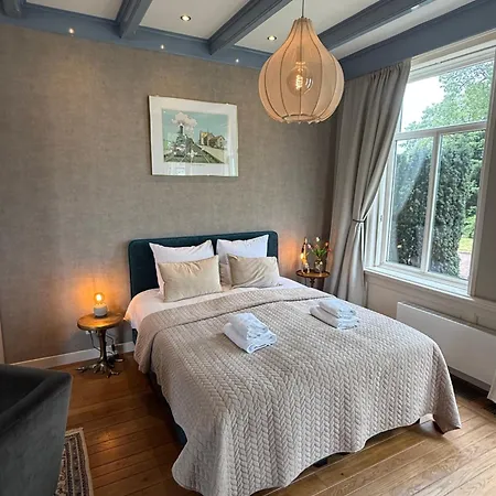 De Stadshoeve B&B 4*